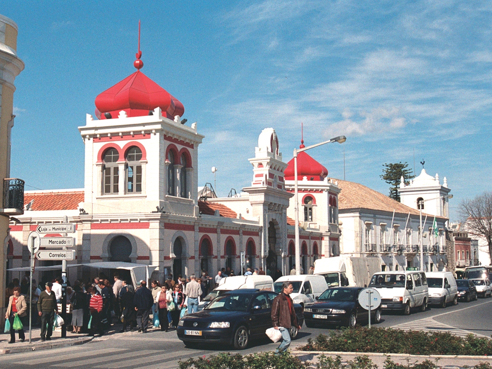 Loulé: Municipal market and town hall