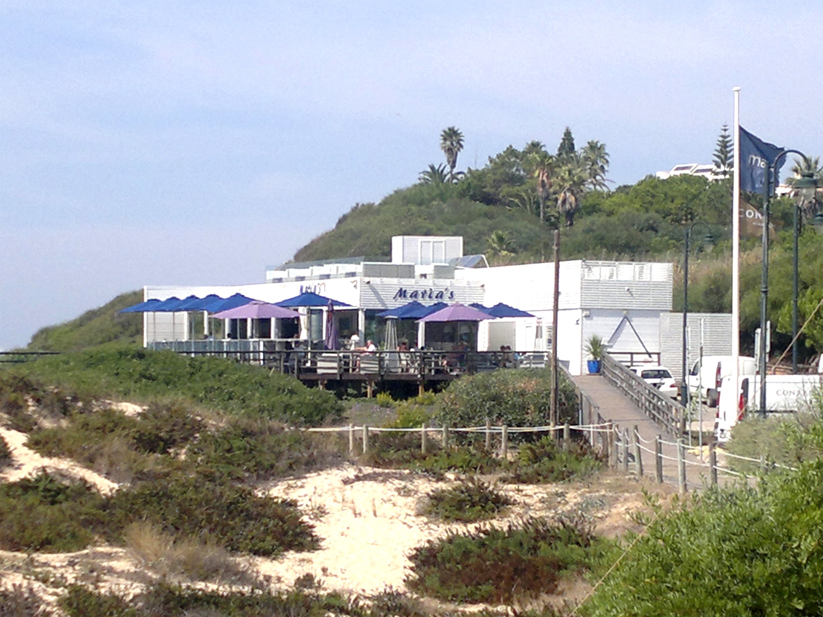 Praia do Garrao: Restaurant Maria's